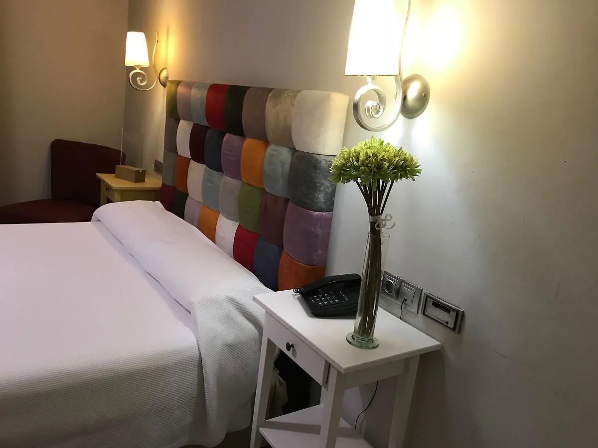 ***  Hotel Sercotel Dona Carmela Sevilla İspanya