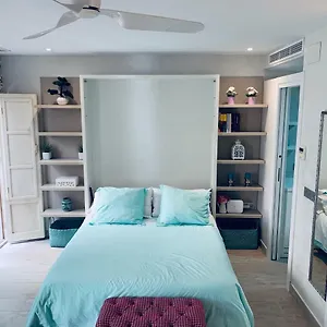  Appartamento Cathedral Studio, Luxury In Cathedral Area, Parking Optional
