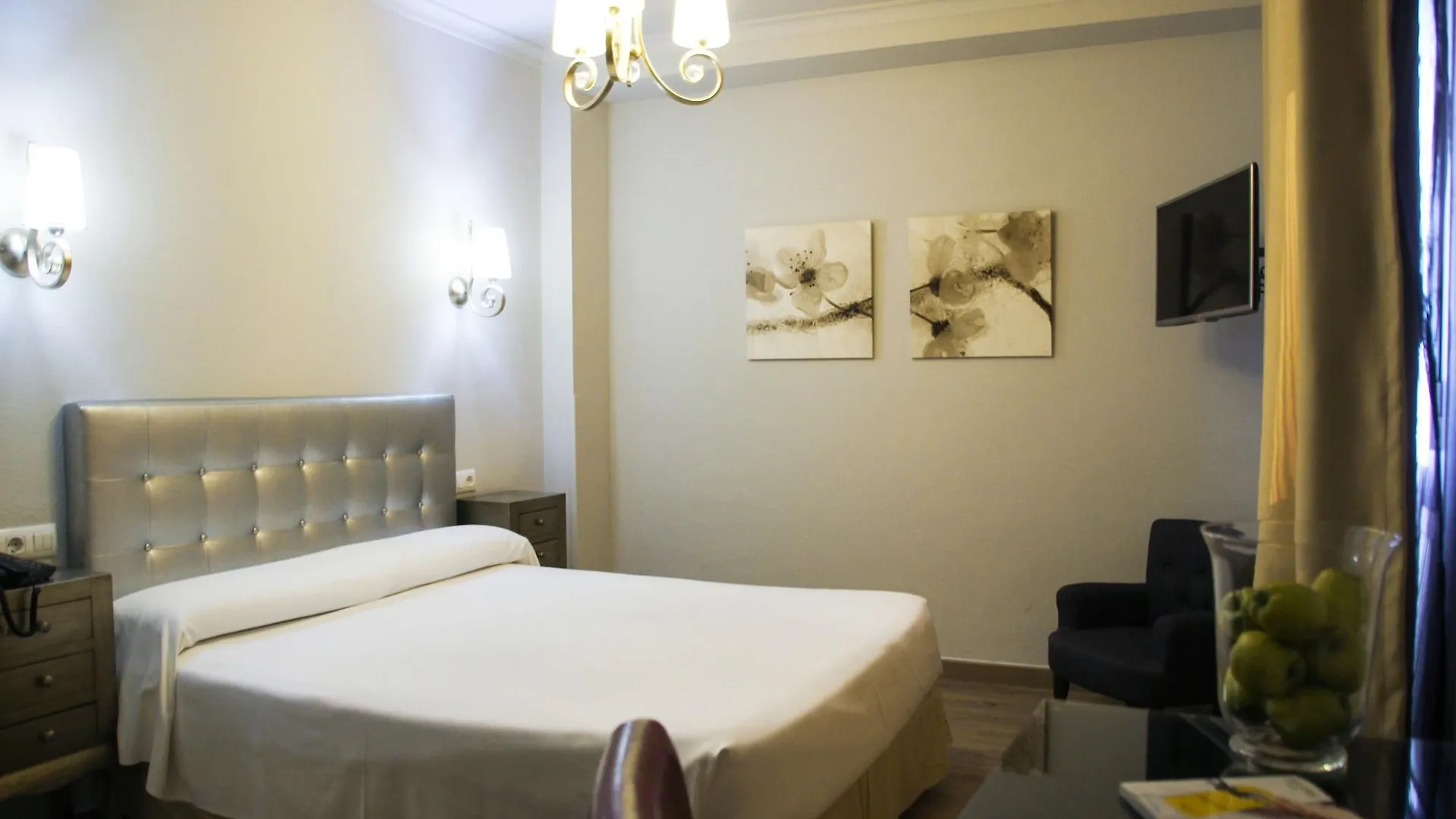 Hotel Sercotel Dona Carmela Sevilla 3*,  Spanien