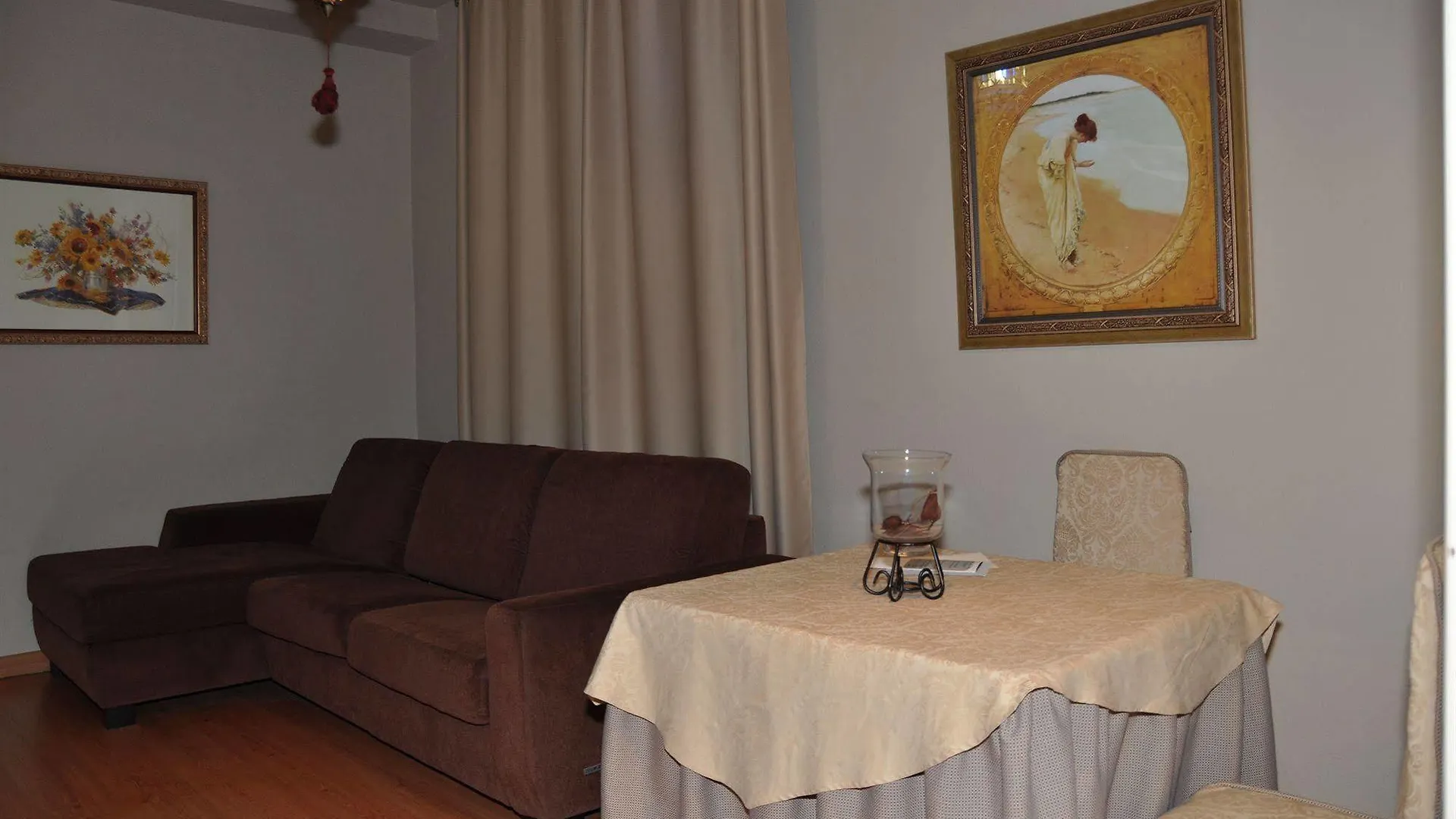 Hotel Sercotel Dona Carmela Siviglia 3*,
