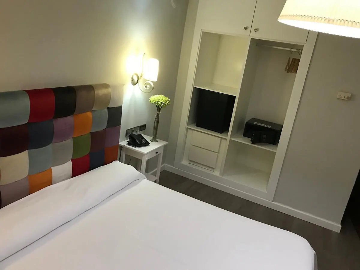 Hotel Sercotel Dona Carmela Sevilla 3*,  Spanien